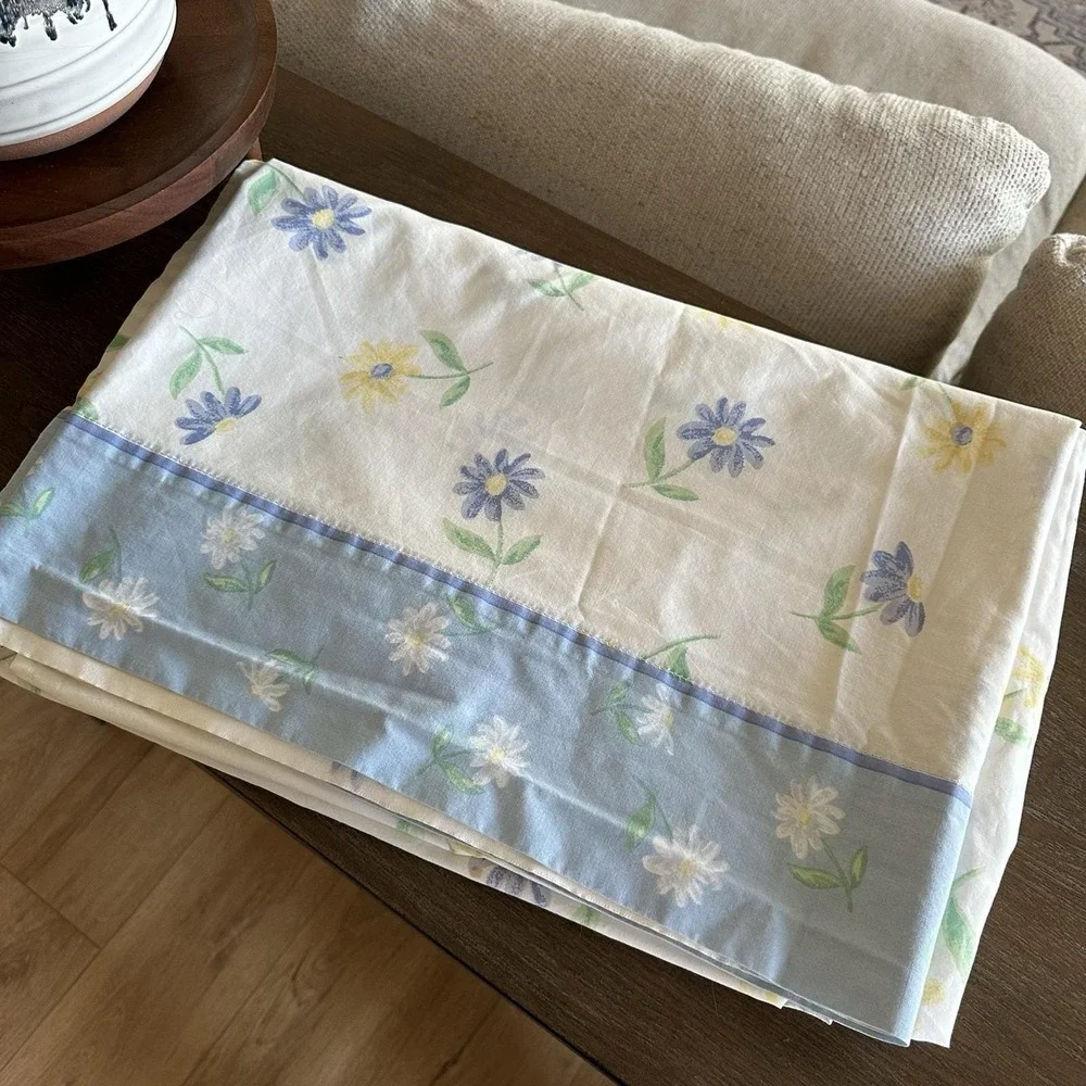 VTG Springs Double‎ Flat Sheet White Blue Yellow Daisy 90's Cotton Blend